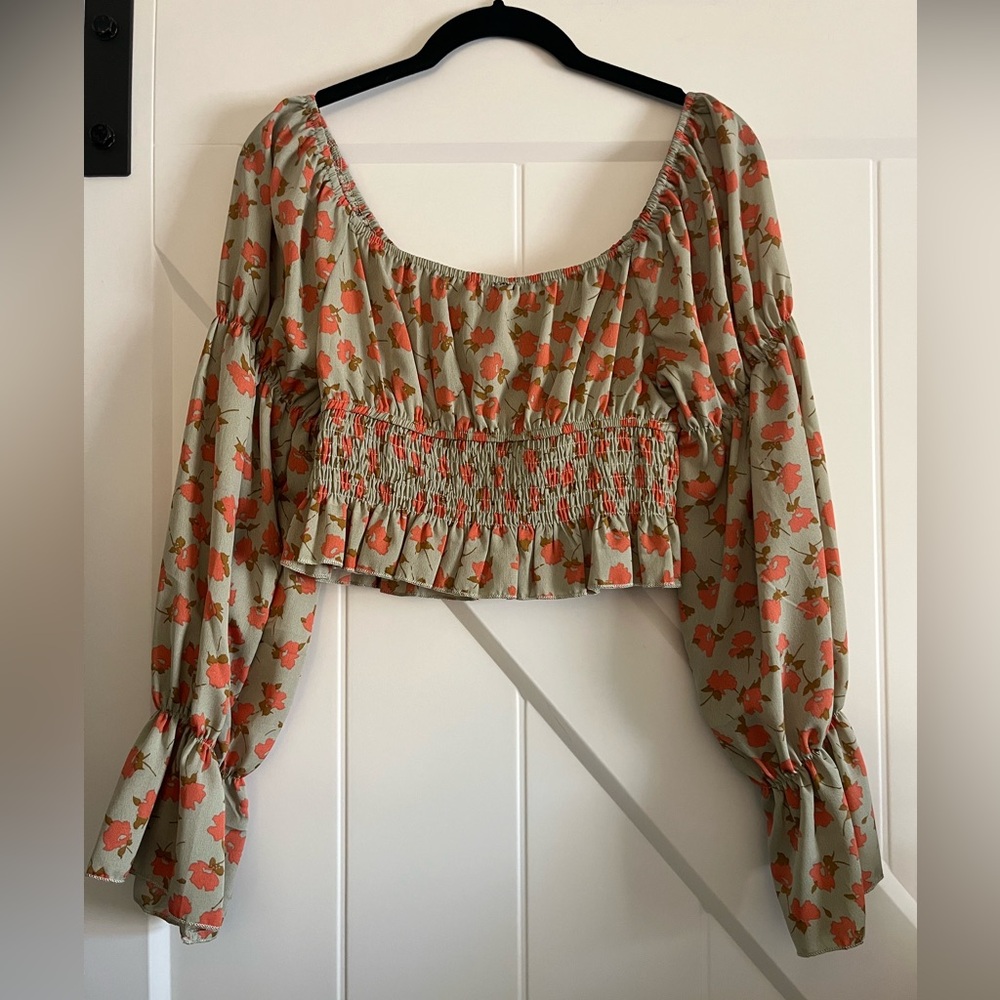 Floral Puff Sleeve Top - Picture 3 of 5